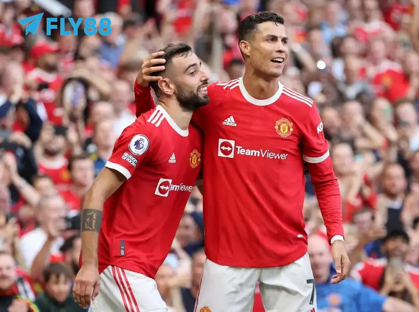 Bruno là cầu thủ Bồ Đào Nha ghi nhiều bàn thắng thứ 2 tại Ngoại hạng Anh, chỉ còn kém Ronaldo (Ảnh: X). Bruno là cầu thủ Bồ Đào Nha ghi nhiều bàn thắng thứ 2 tại Ngoại hạng Anh, chỉ còn kém Ronaldo (Ảnh: X).